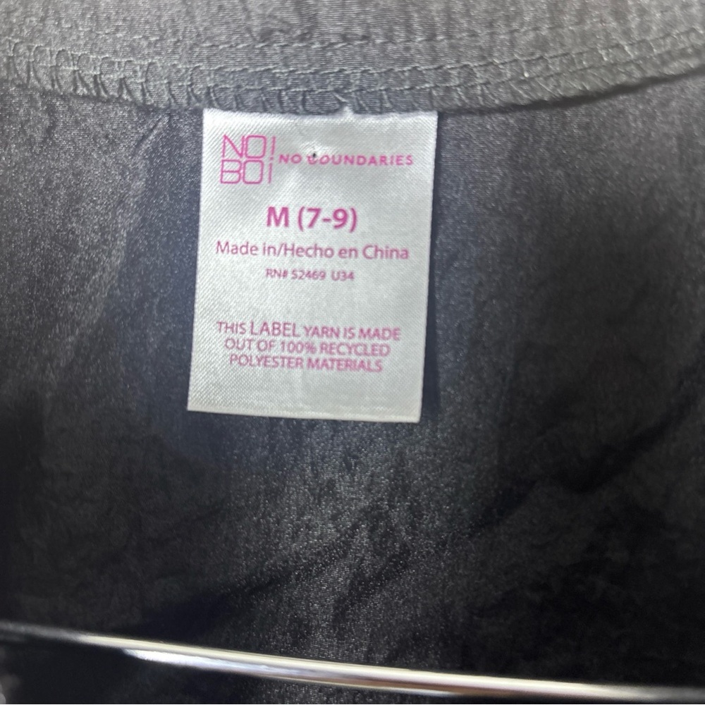 No Boundaries Black Sleeveless Bomber‎ Jacket - Picture 2 of 8